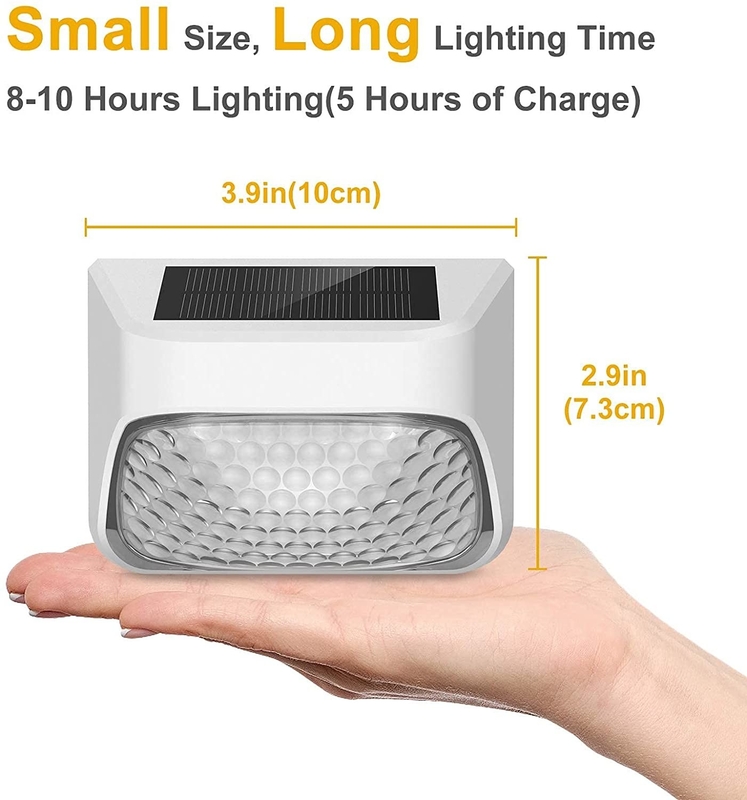 LED 태양 울타리 빛 IP65 방수 수준 15 시간 작업 시간 ABS PMMA