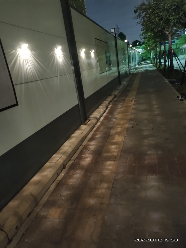 단결성 실리콘 LED 장식등 IP65 방수 수준 및 15시간 작동시간