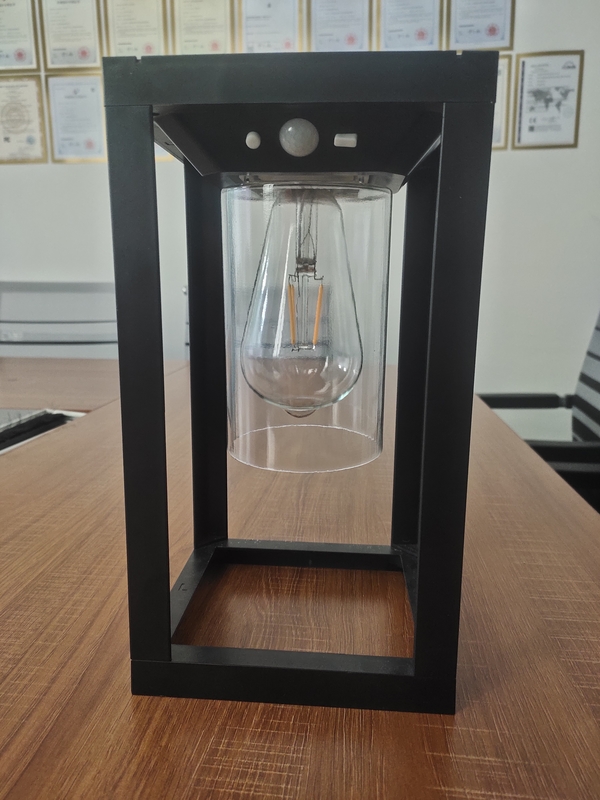 외관 태양 LED 벽등 IP65 방수 태양 정원 빛 울타리 잔디 경로