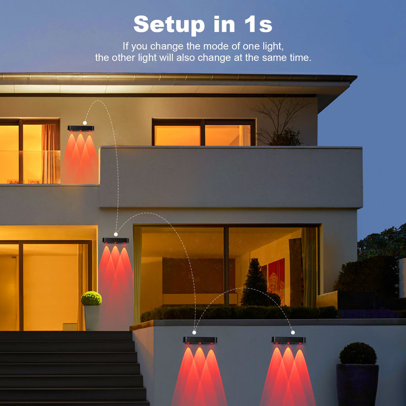 방수성 3차 리?? 배터리 태양광 벽등 따뜻한 흰색 RGB LED 라이트로 단결성 실리콘