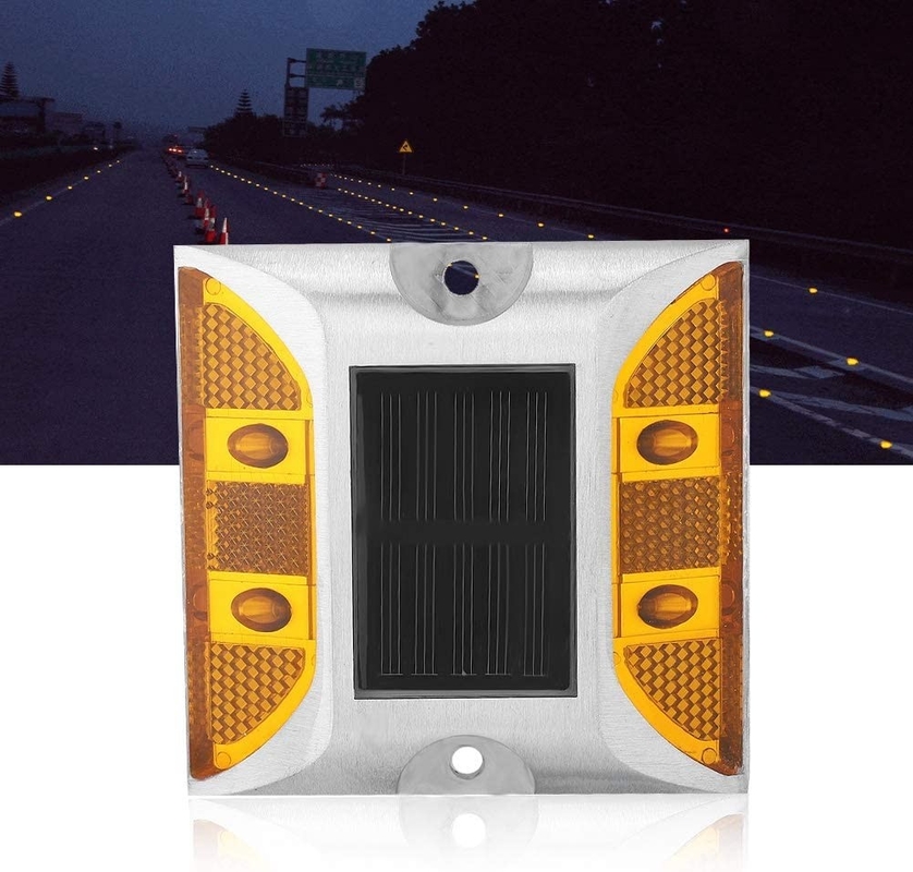 태양 전지 도로 스탠 103*106*24mm 크기와 LED 반사 트래픽 경고 라이트 330g
