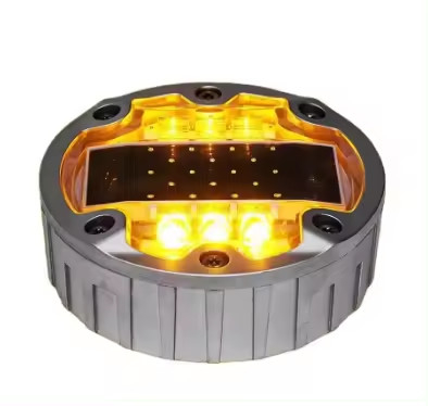 환경 친화적 인 도로 및 도로 안전을위한 태양광 LED 도로 표시기