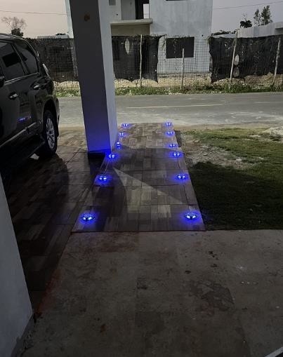 고 밝기 태양광 LED 조명 알루미늄 및 PC 재료로 만든 3t 레이어