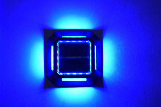 12PCS LED Bead Solar LED Driveway Outdoor Warning Garden Pathway를 위한 도크 라이트